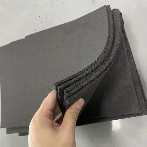 普向碳氈